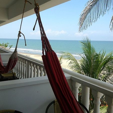 Hotel Emblema Playa Manzanillo Εξωτερικό φωτογραφία